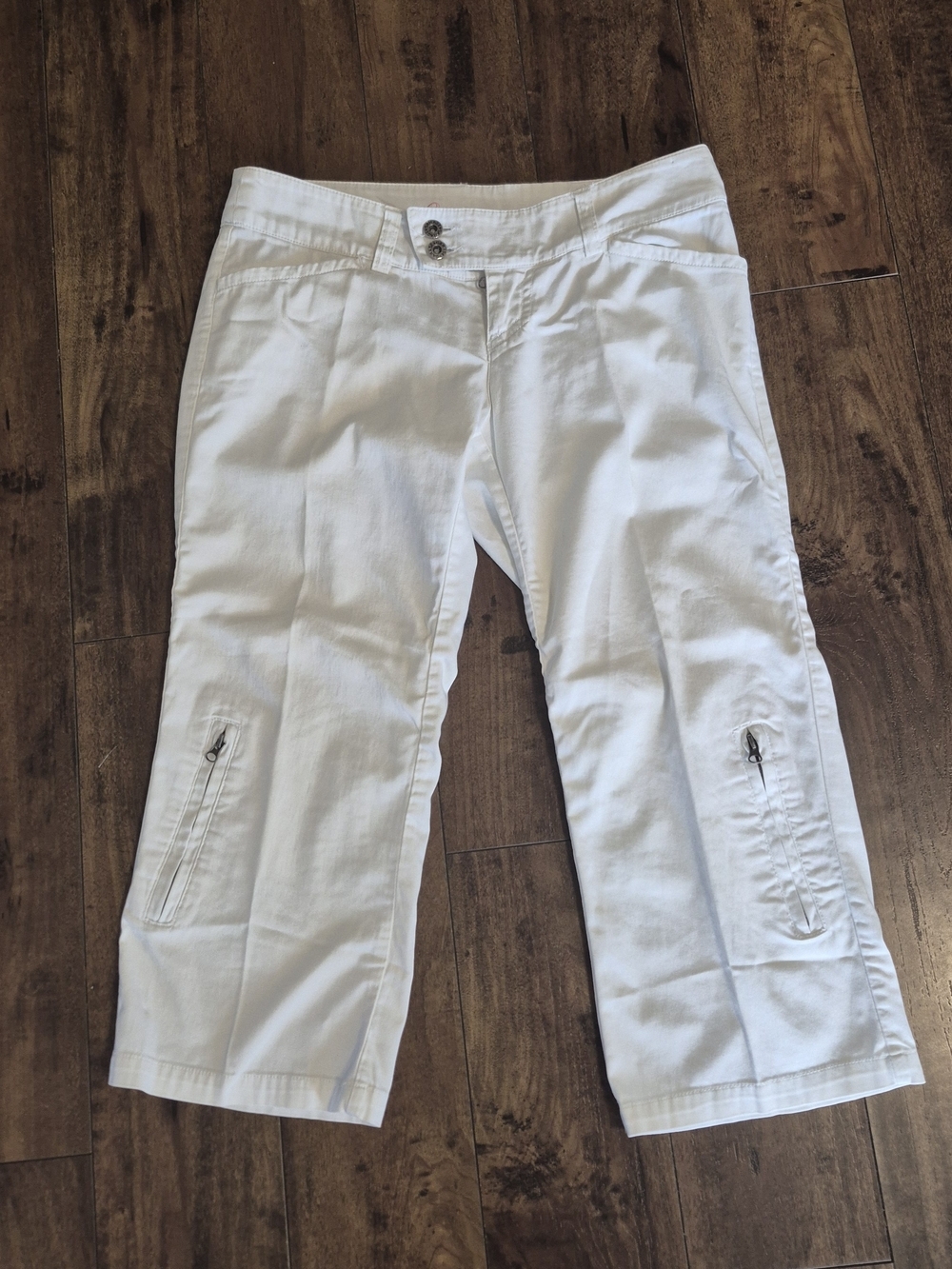 Garage White Cropped Capri Cargo Pants Size 1 Low Rise Utility Zipper Details